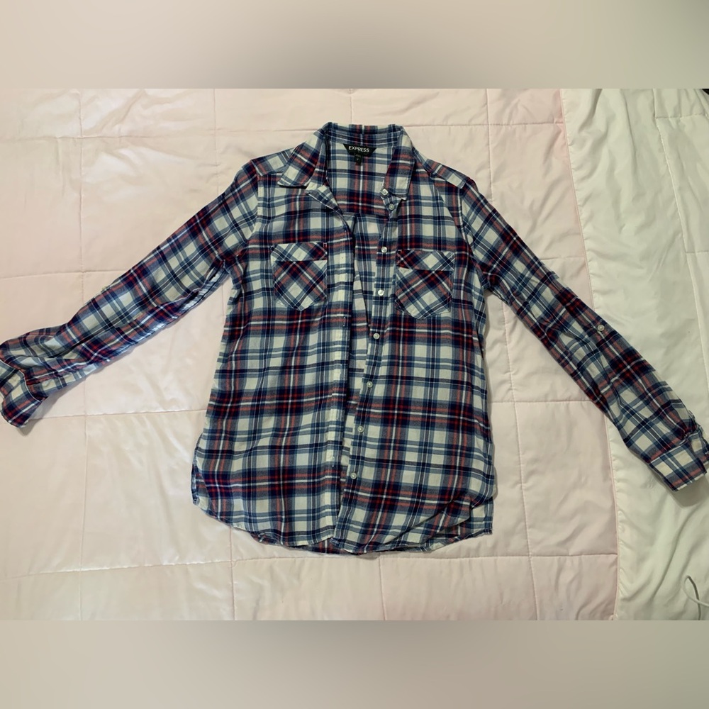 Express women’s flannel button up